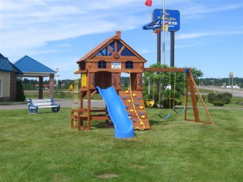 Holiday Inn Express Exp Moncton Exterior photo